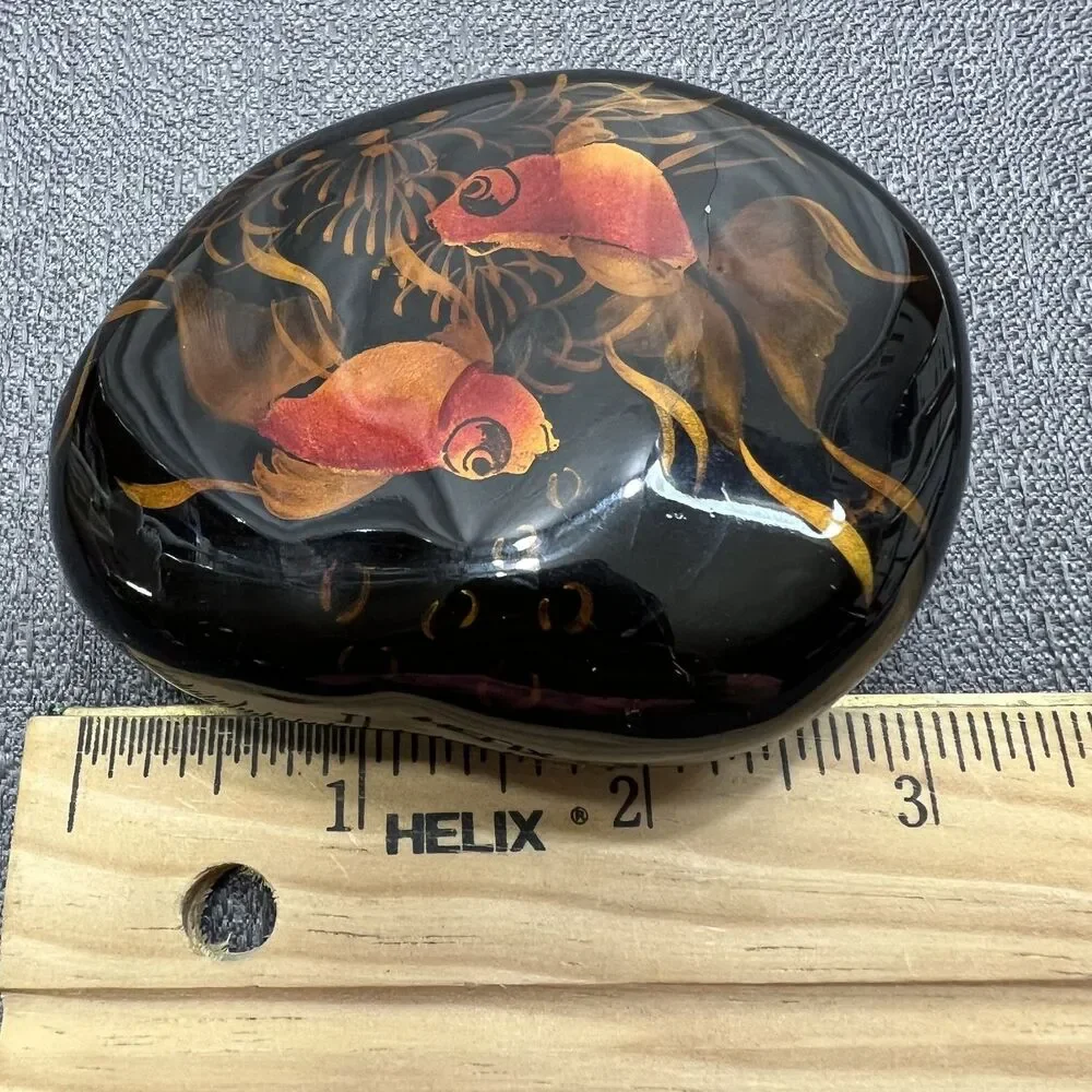 Vtg Black Lacquered Koi Fish Stone Hand Painted Rock Stone Paperweight Vietnam